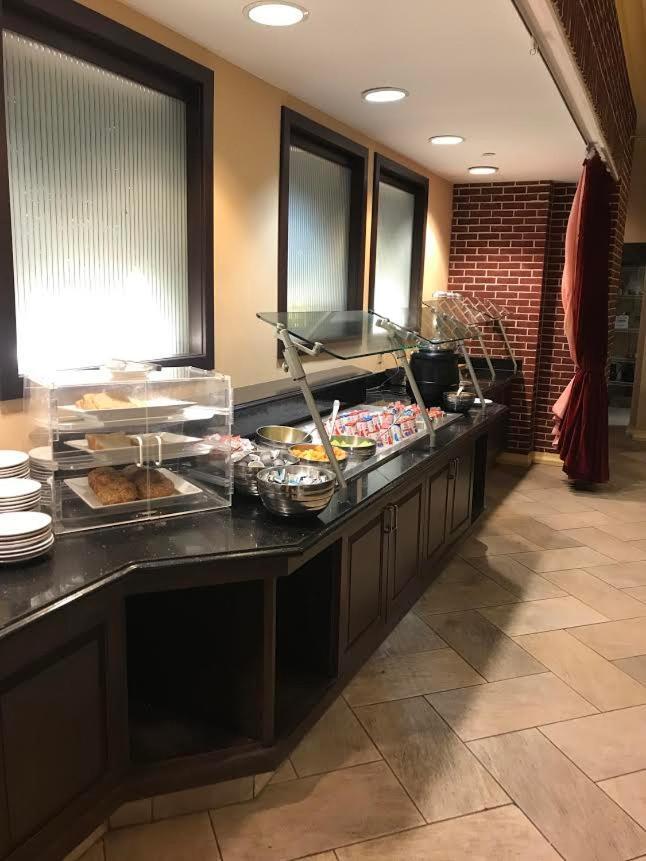 The Hotel Ml Mount Laurel Buitenkant foto